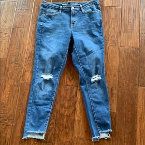 MOSSIMO MID RISE SKINNY JEANS